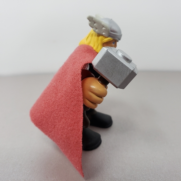 Imaginext Avengers Figurine Thor Cape Fisher Price 2010 Hasbro - Picture 10 of 15